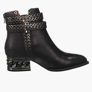 Rare Jeffrey Campbell booties
